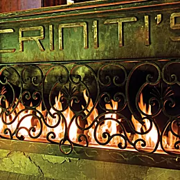 XL900 - Criniti's Restaurant