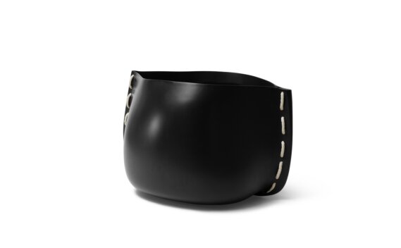 Stitch 75 Planter - Graphite / White by Blinde Design