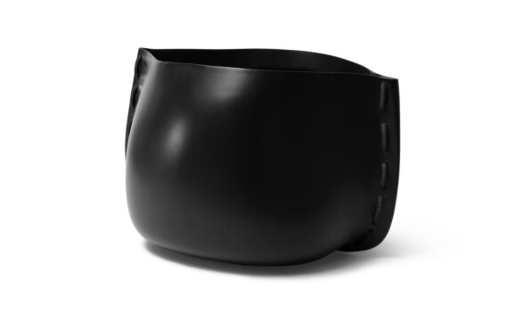 Stitch 125 Planter - Graphite / Black by Blinde Design